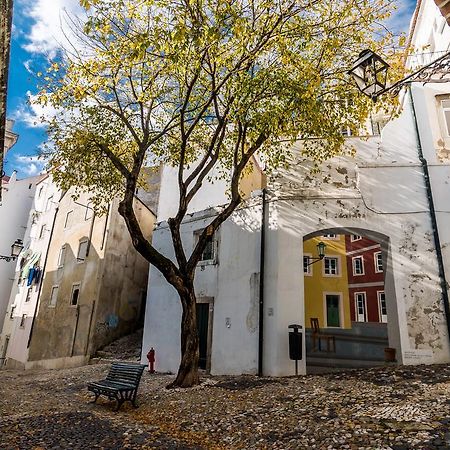 Little Duplex In Alfama Apartment Lisbon Exterior photo